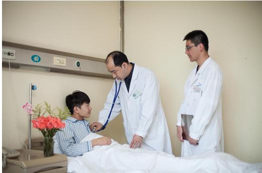 肾病患者激素吃到什么程度，就可以停？权威解答在这里