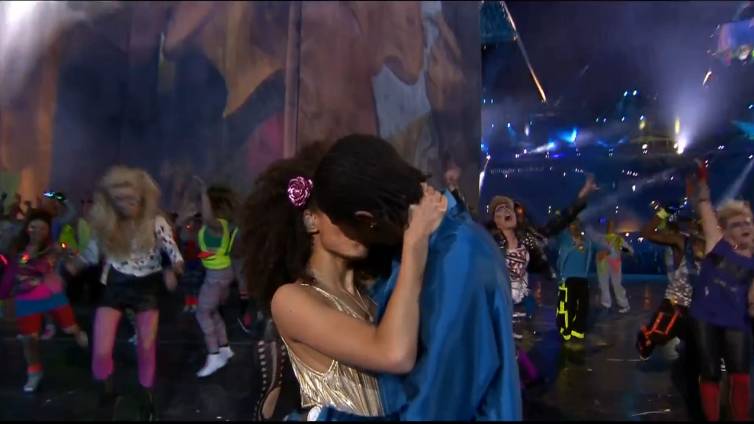 冬季奥运会开幕式有多震撼,被吐槽的奥运会