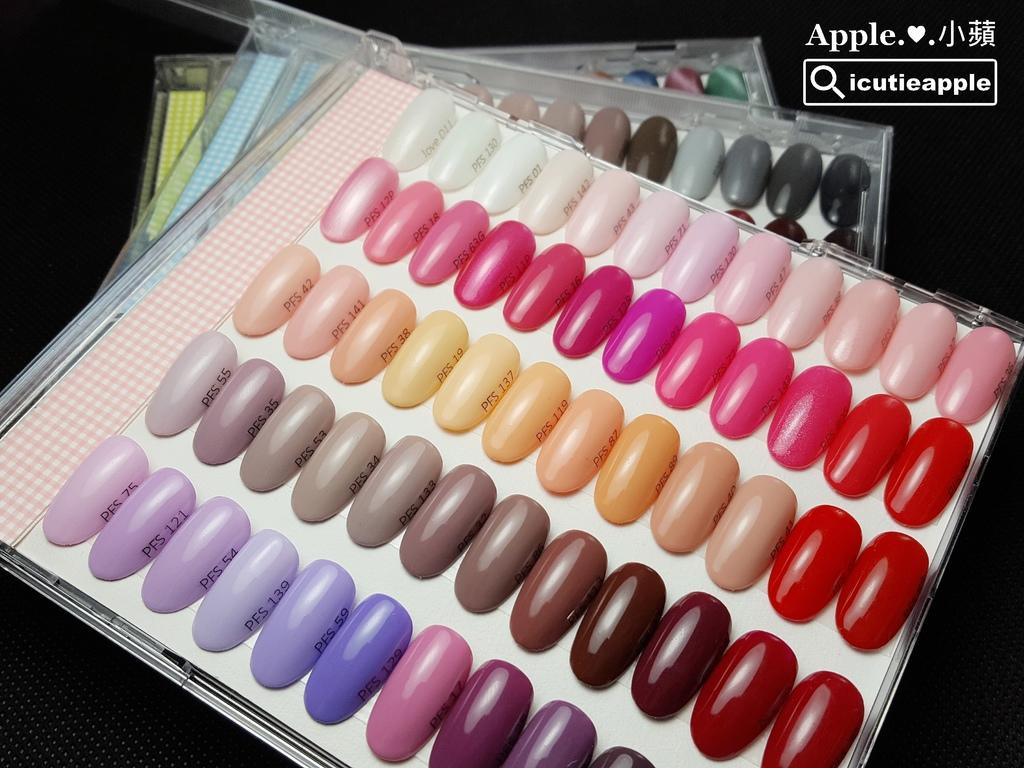 美甲盘色卡如何使用,美甲色卡展示板怎么使用