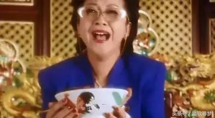 产后到底能不能喝核桃鸡蛋酒,产后喝核桃鸡蛋酒