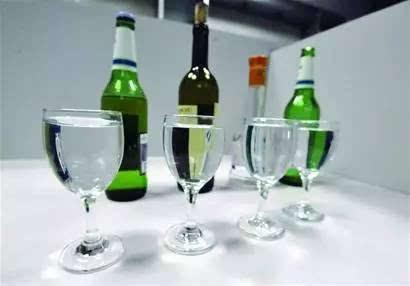 假啤酒和真啤酒的区别,假啤酒和真啤酒的区别在哪里