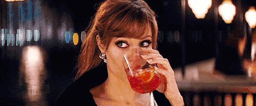 女生适合喝什么鸡尾酒比较有品味,最适合女生的10款鸡尾酒