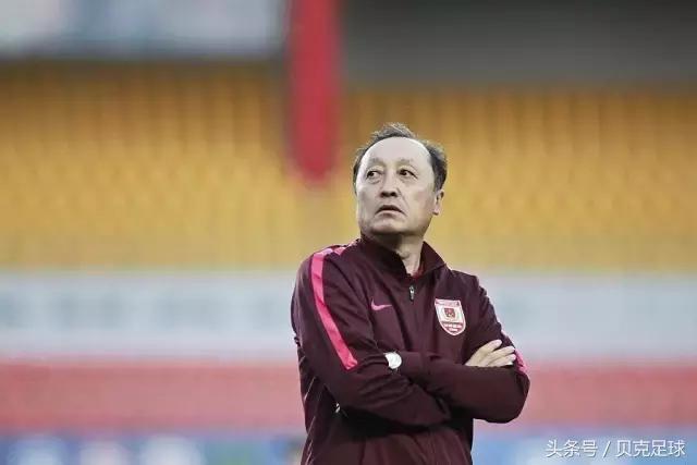 野蛮生长中国篮球,中超联赛中国足球