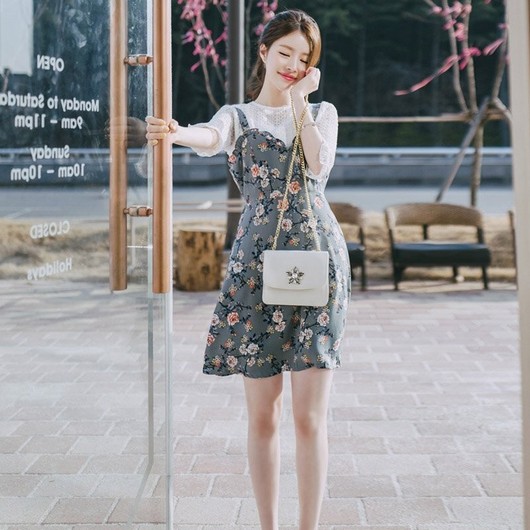 套装碎花裙,紫色碎花裙套装