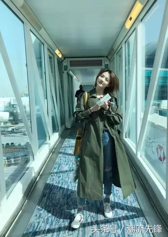 杨幂2021年春款小白鞋,杨幂一双最爱穿的国产鞋