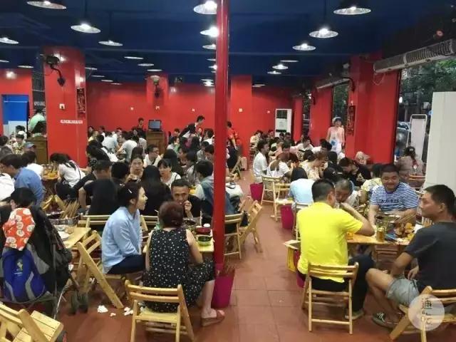 成都爆辣串串,成都冒椒火辣有几个店