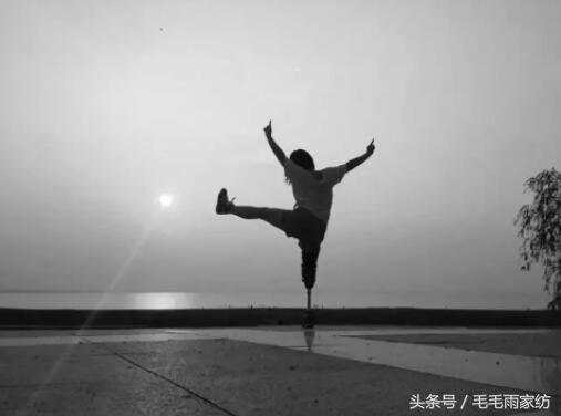 皮衣刮撕了怎么修补,皮衣刮碎了怎么处理