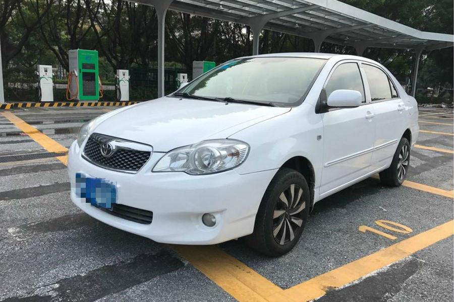 美女司机买二手丰田花冠，被嘲笑像出租车，你怎么看