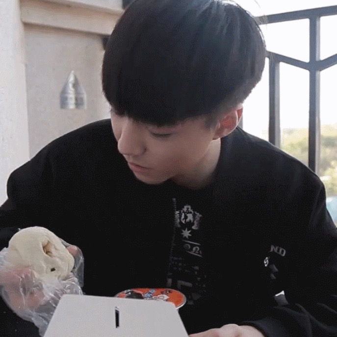 tfboys王俊凯我的秘密,tf家族遇到王俊凯王源易烊千玺