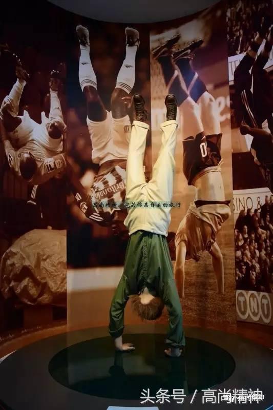 蹴鞠到现代足球的演变和发展,足球历史前十排名贝克汉姆