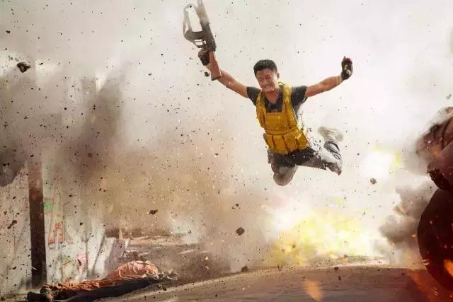 战狼2最经典,战狼2男人就应该这样玩刀