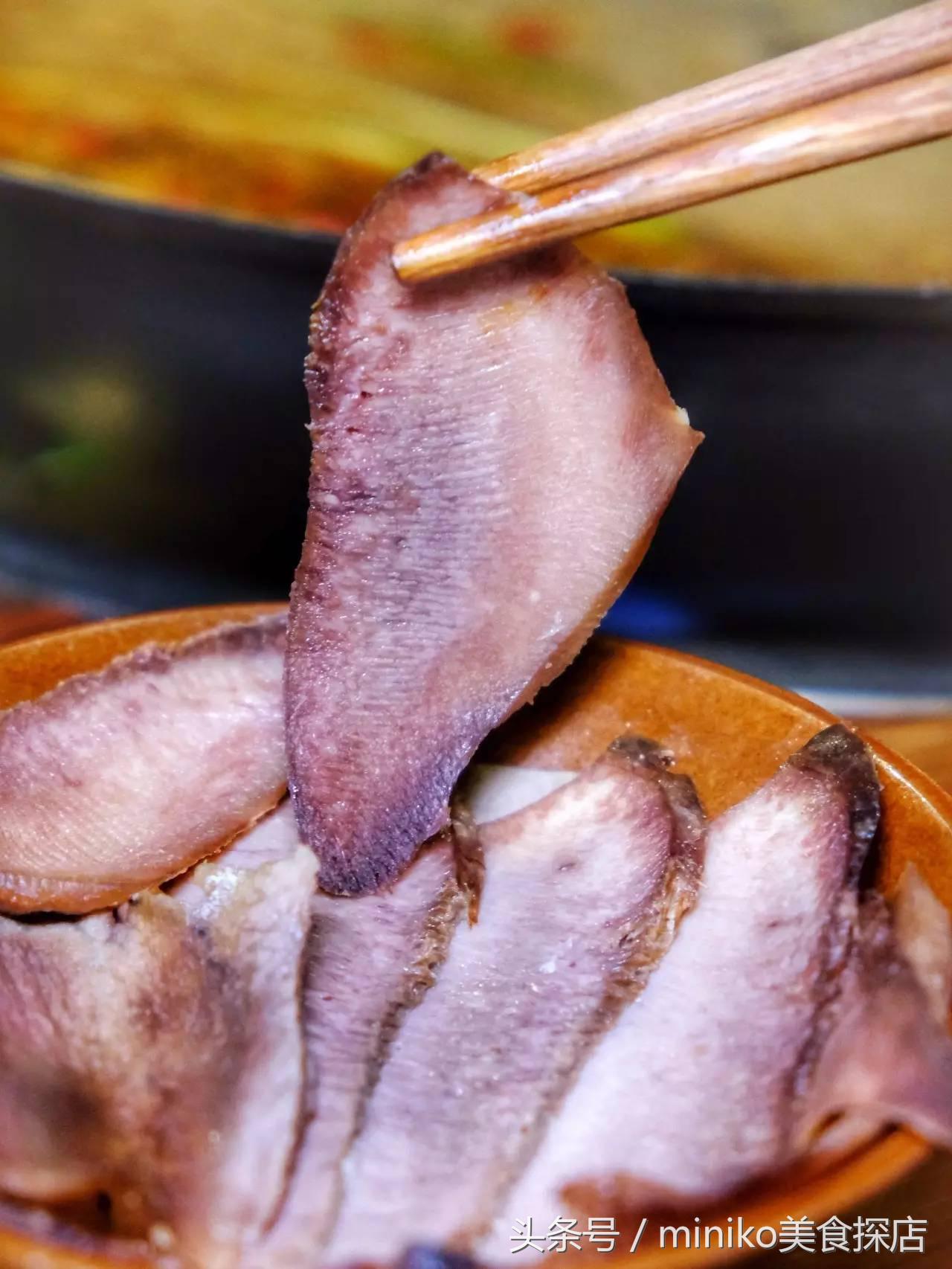 只卖红锅的火锅,只卖红汤的火锅