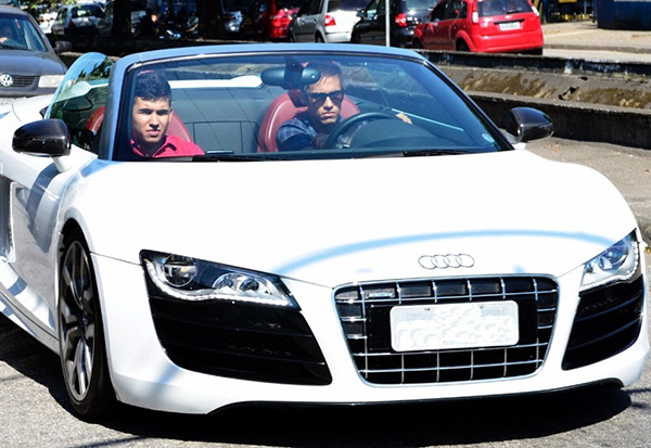 足球十大顶级豪车,顶级足球巨星的座驾大比拼