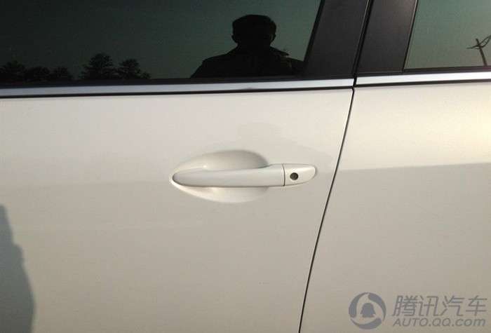 睿翼2.0精英版和豪华版有什么区别,睿翼2011款2.0l自动精英版配置