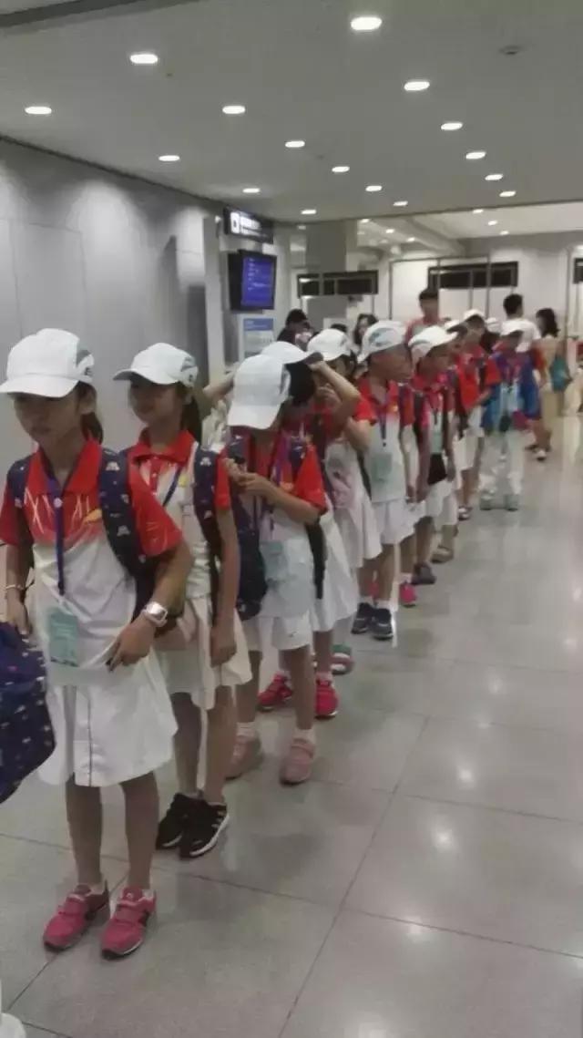 西安小学校服定制各学校校服,西安各大小学校服