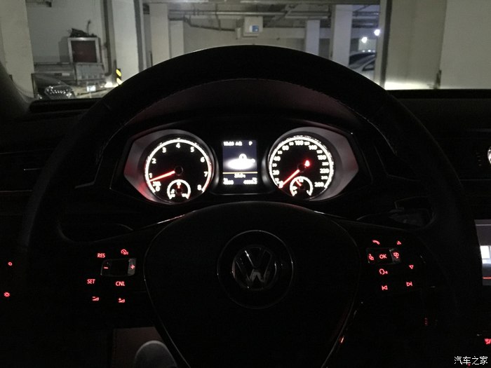 帕萨特330tsi精英版驾驶体验,帕萨特330tsi普通精英版评测