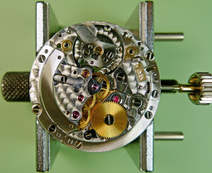 劳力士3135机芯详细数据,劳力士3135机芯对比eta2824机芯