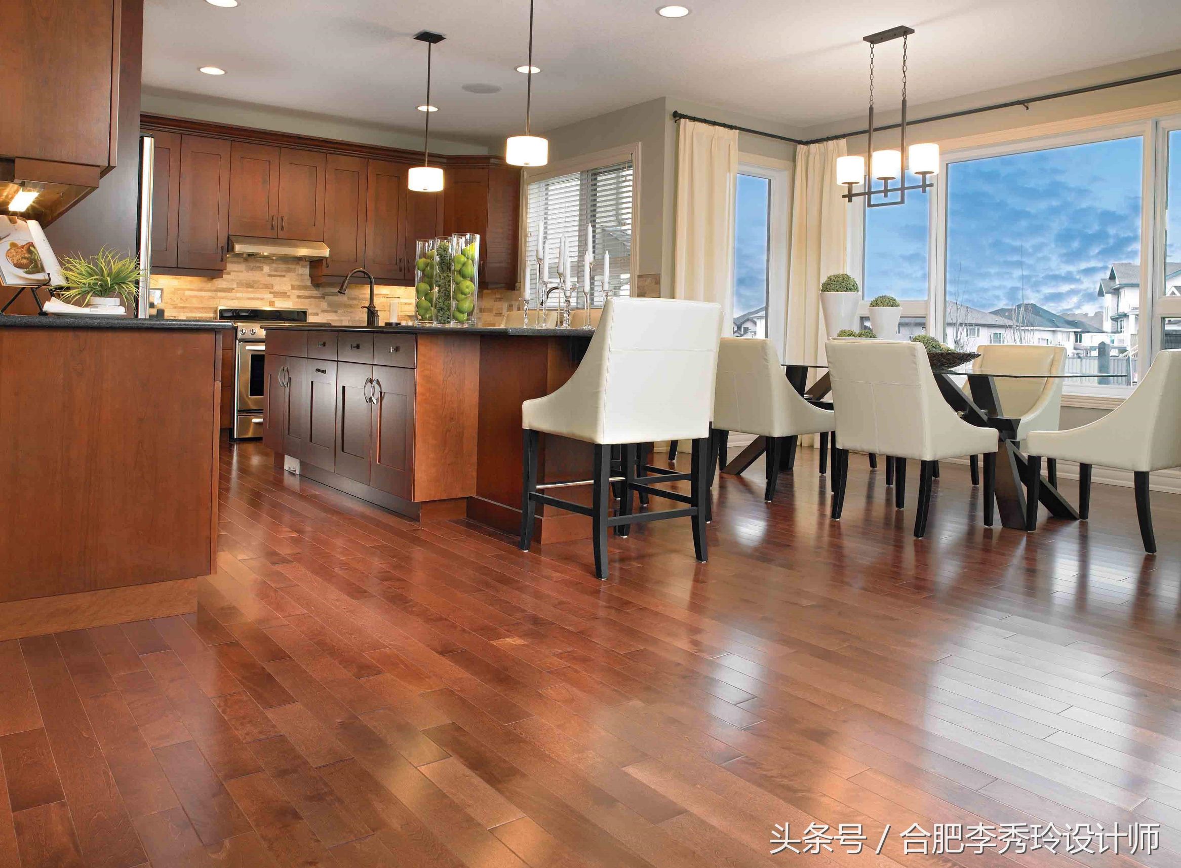 地板受潮发霉怎么办？按照我这几个法子，瞬间修复如新！非常好用