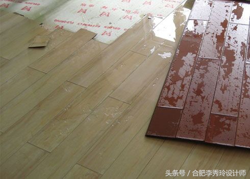 除霉剂可以去地板内部发霉吗,地板泡水后怎么知道底下发霉了