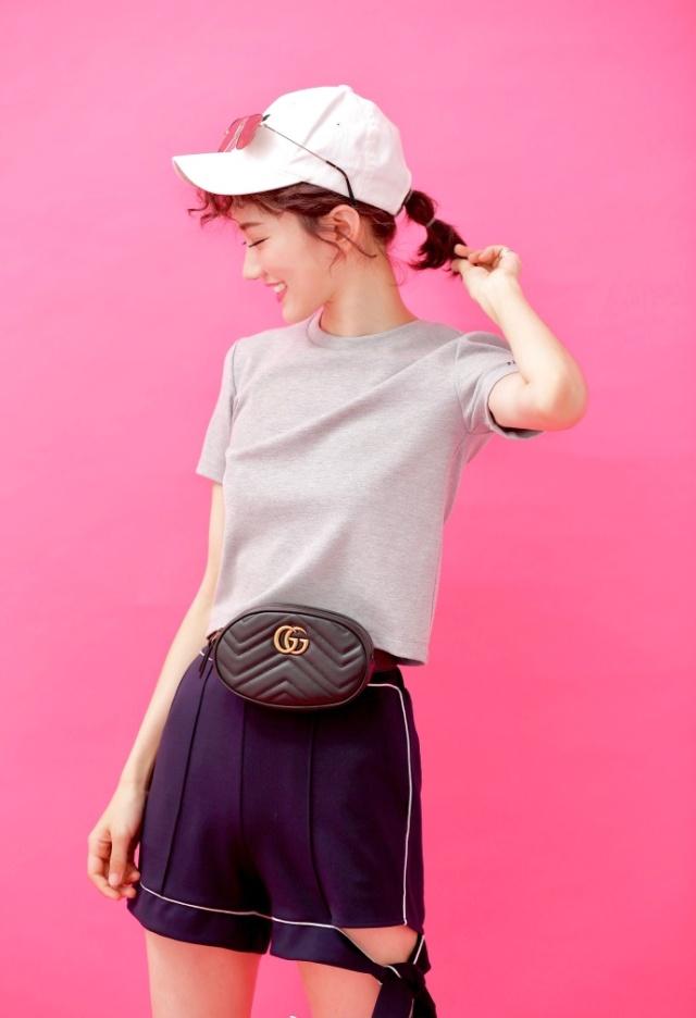 你花1000块买的包，背上却像卖菜的