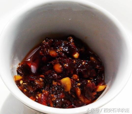 青海凉拌菜大全教程之万能凉拌汁,用自己做的万能白灼汁拌的凉拌菜