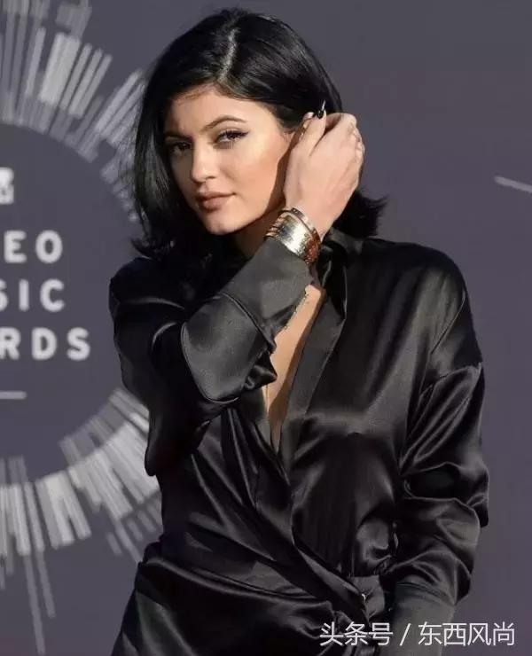 上百万以内适合年轻人戴的表,适合年轻人戴的六七万的表