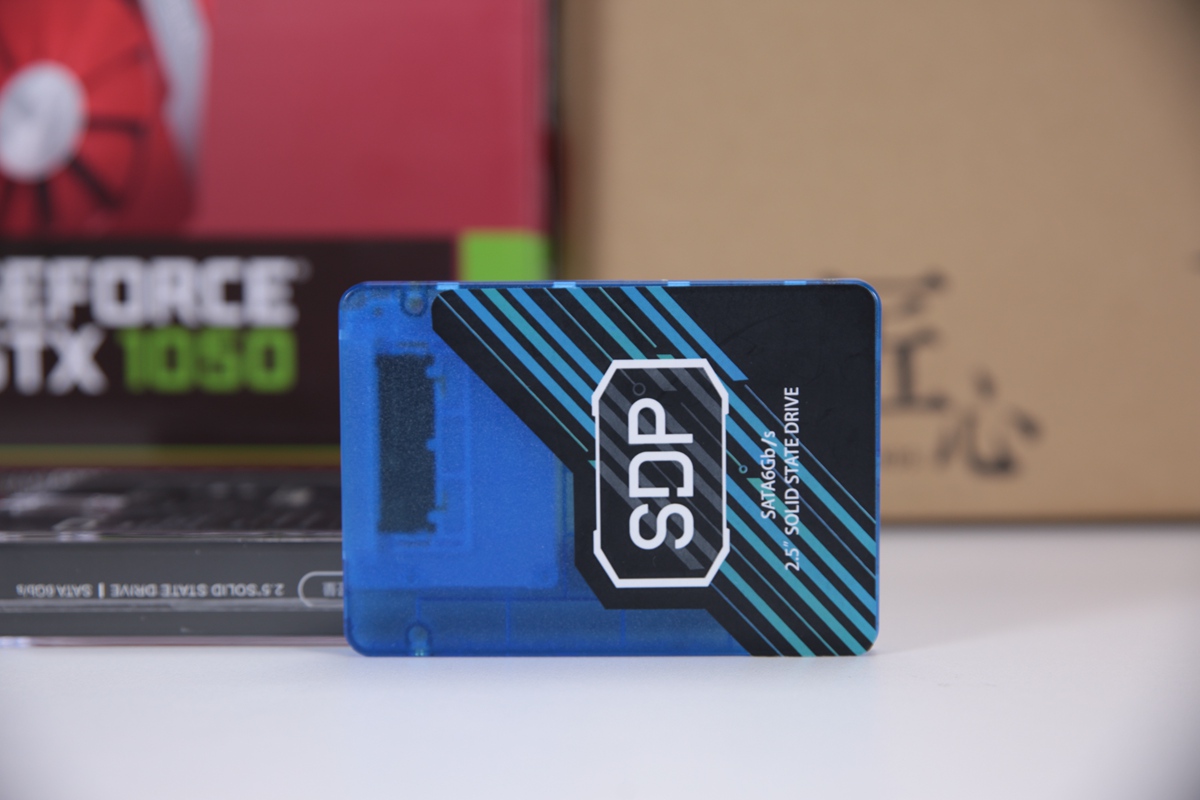 2000块升级主机,2000元升级笔记本内存