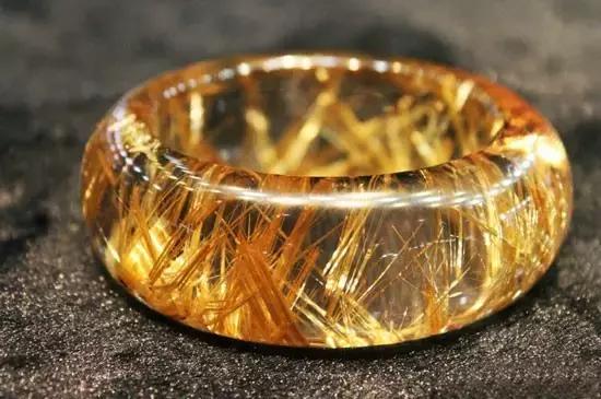 各种宝石象征的寓意及其作用大全,世界最全宝石功效及寓意