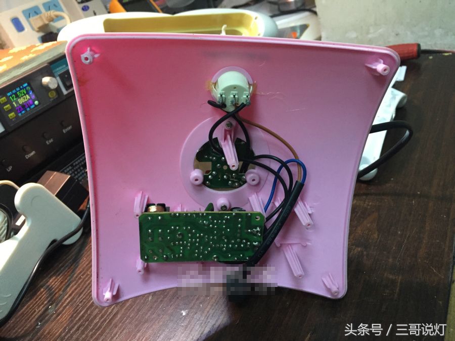 台灯电路板坏了怎么维修,台灯电路板坏了怎么修