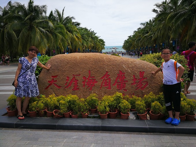 带着老妈和宝贝游三亚（两家铂尔曼和亚龙湾红树林度假之旅）
