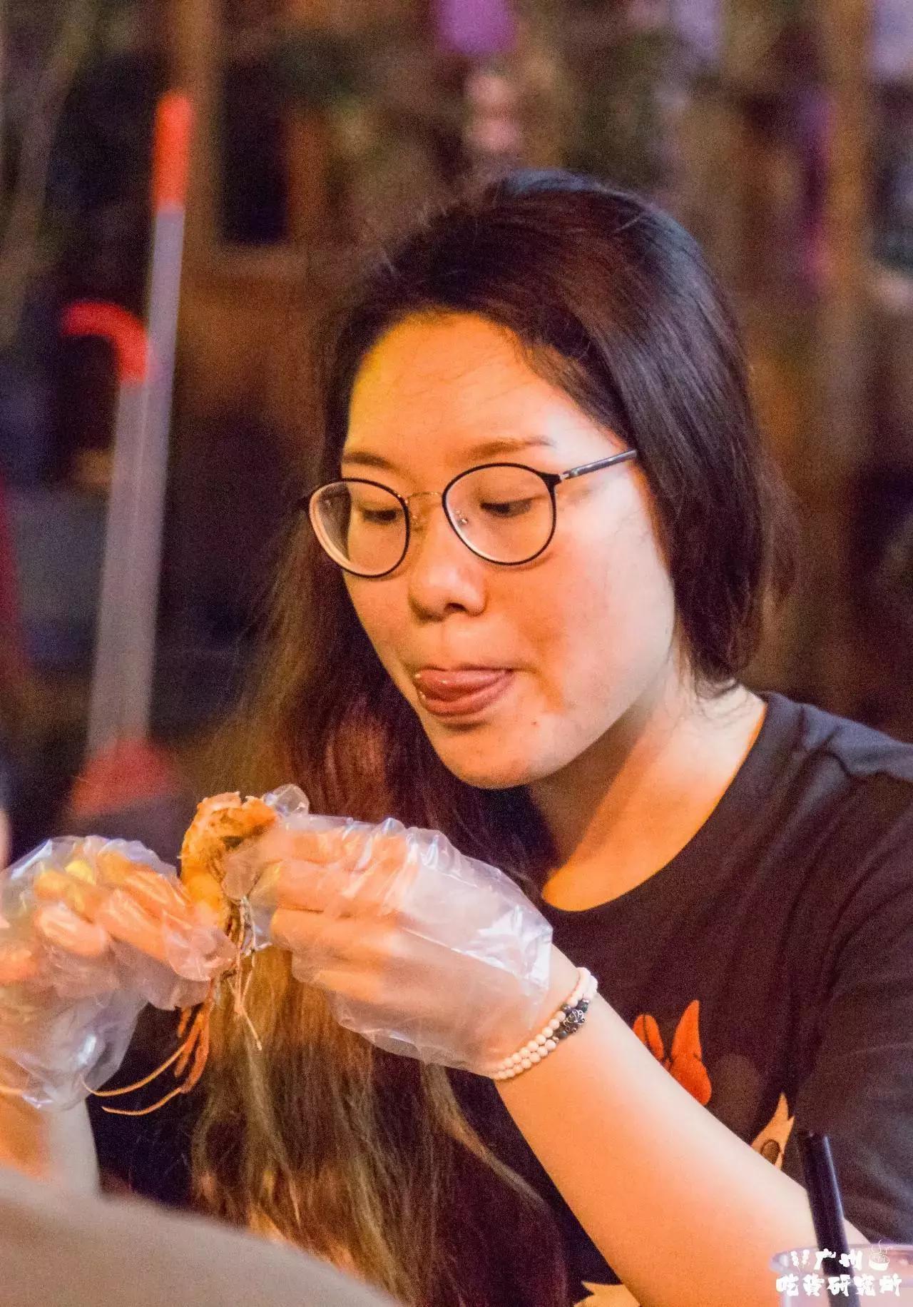 香港最旧的大排档,香港大排档出现在广州街头