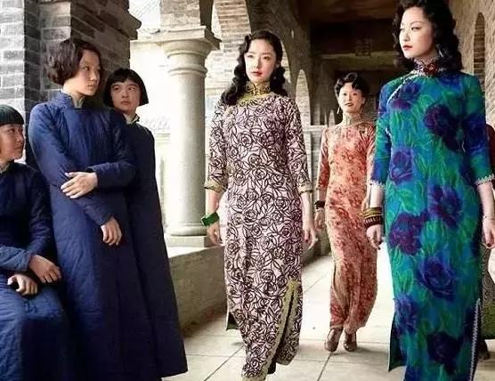 这位金发碧眼的菩萨,以一人之力,从人间炼狱救下数万妇孺