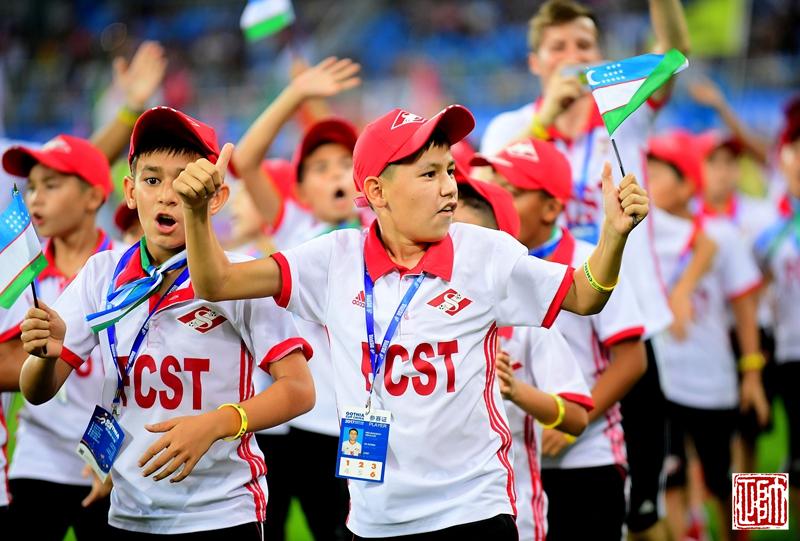 骄傲了！沈报“小茉莉”绽放哥德杯开幕式