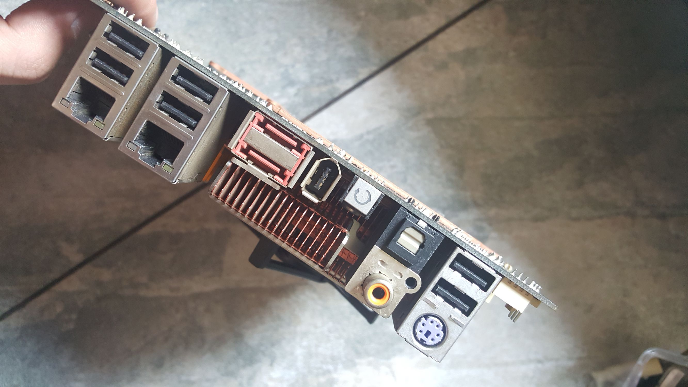 2018玩家国度主板,玩家国度10000元游戏本推荐