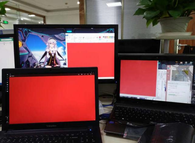 除了配置之外，炫龙游戏本的IPS屏幕也值得关注