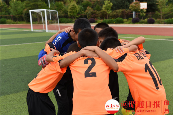 昭通市昭阳区双河小学足球队2017,六安双河中学足球队