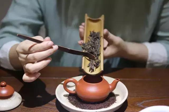 不泡酒吧泡茶社，成都这6家文艺茶社里藏着年轻人的诗和远方