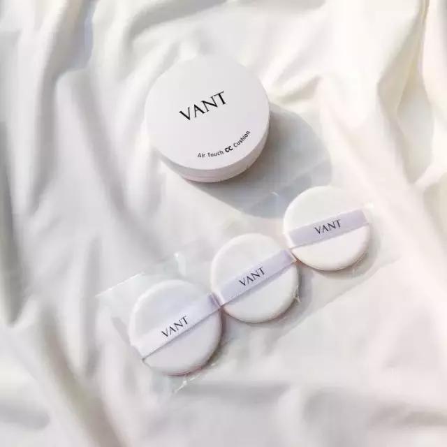 上妆方便又好用的粉扑有哪些,适合干皮的平价海绵粉扑推荐