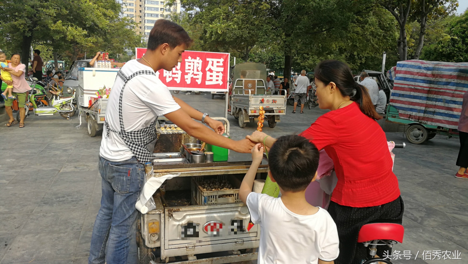 适合农村摆摊卖的小吃,农村摆摊卖小吃