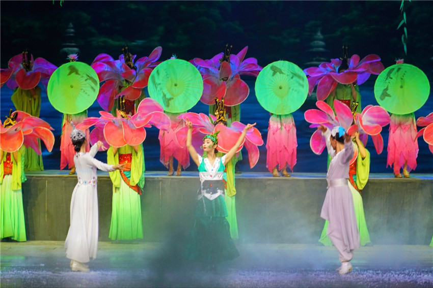 杭州给我一天还你千年,宋城千古情千年等一回