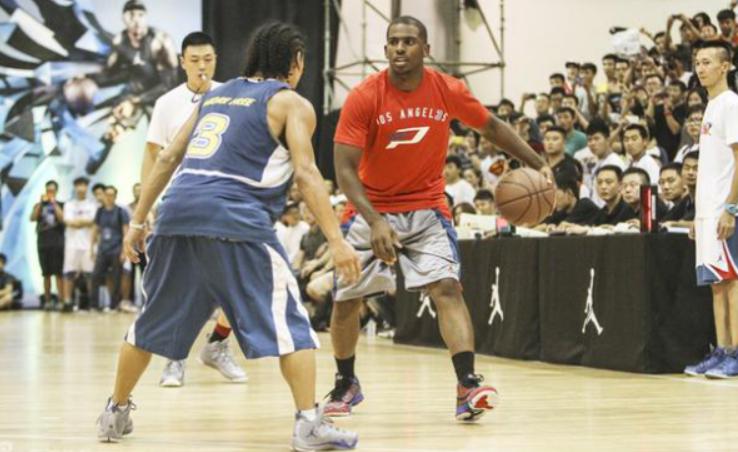 街球王吴悠挑衅保罗,吴悠单挑nba巨星