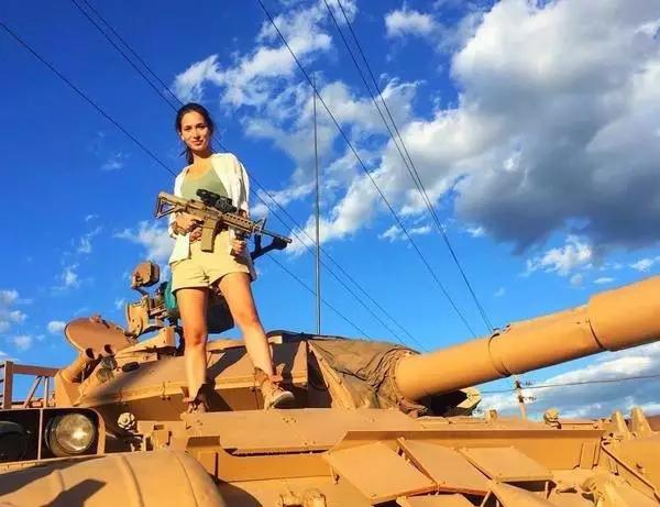 卢靖姗战狼2短发图片,卢靖姗战狼2女主角