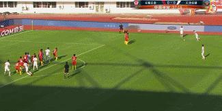 各门将不可思议扑救集锦了解一下,门将最离谱失误集锦