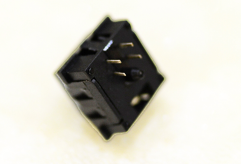 机械键盘各种轴体的区别,机械键盘可以通过颜色分辨轴体吗