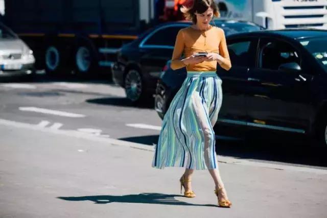 缁忓吀鐨勬潯绾瑰浣曠帺鍑烘椂楂︽柊鑺辨牱,鏉＄汗鎼厤闆峰尯