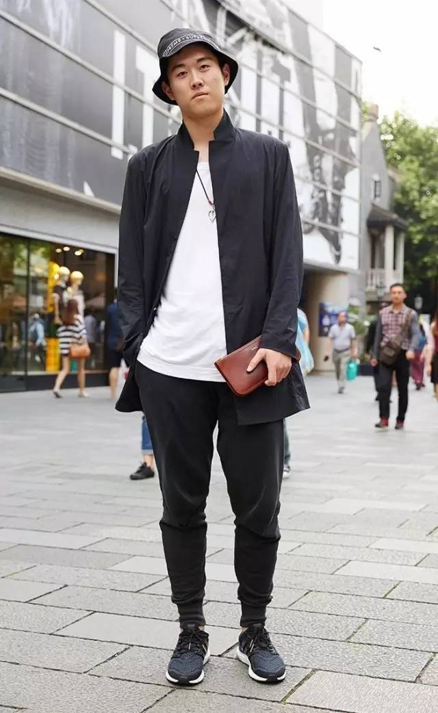 sneaker鞋知识,sneaker应该穿什么鞋