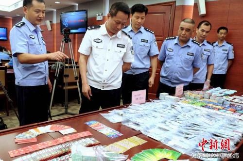 境外大数额刷卡,在境外刷卡划算还是现金划算