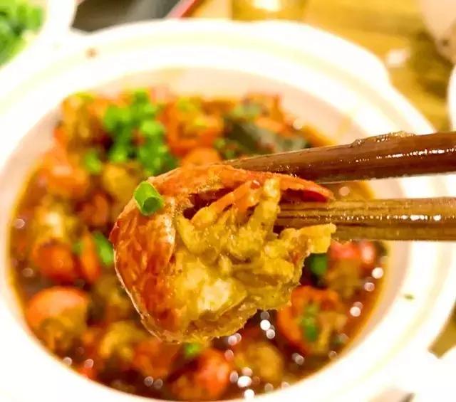 长沙网红奶茶茶颜悦色,长沙网红街美食一条街