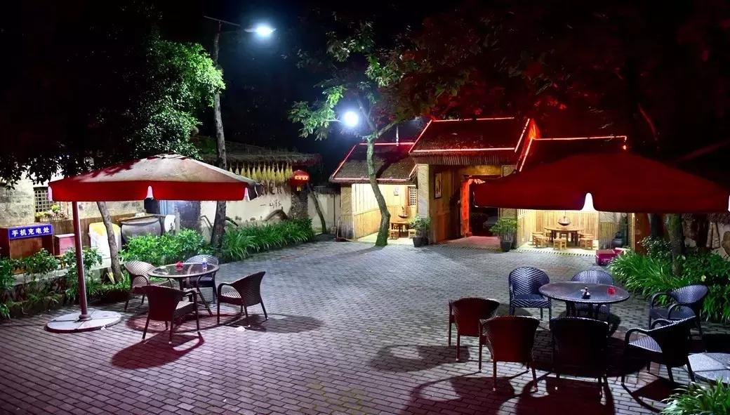 安徽金寨农村土灶厨房,金寨农家小院土灶