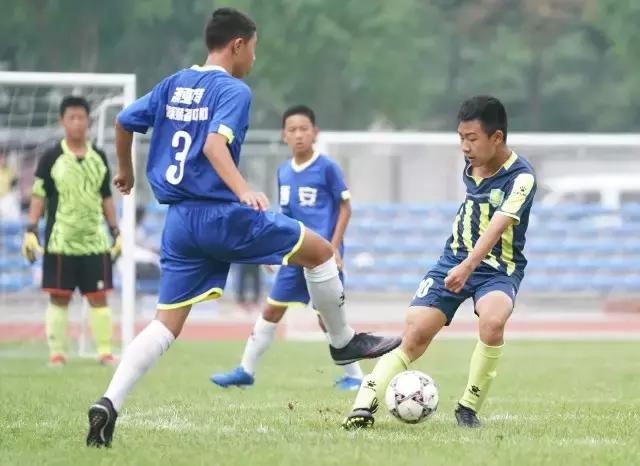 点球决战，*疆新**夺冠！北京晚报百队杯城际赛落幕，孩子们汗洒赛场